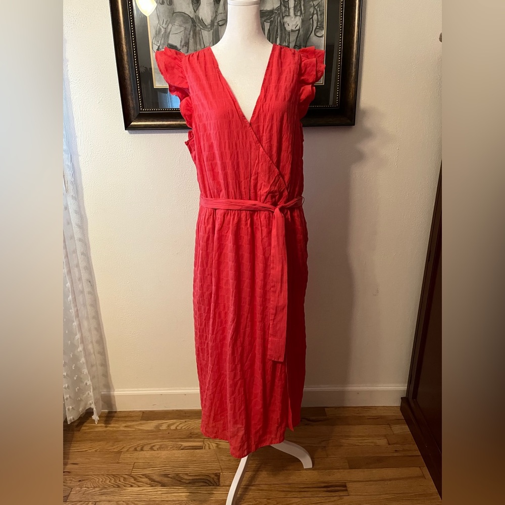 Spring time linen like dress. Coral